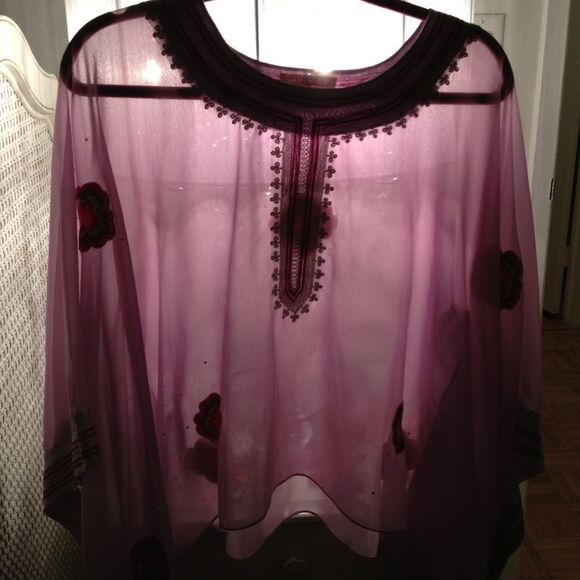 SELANOORA top classy high end very detailed brand - Picture 3 of 4